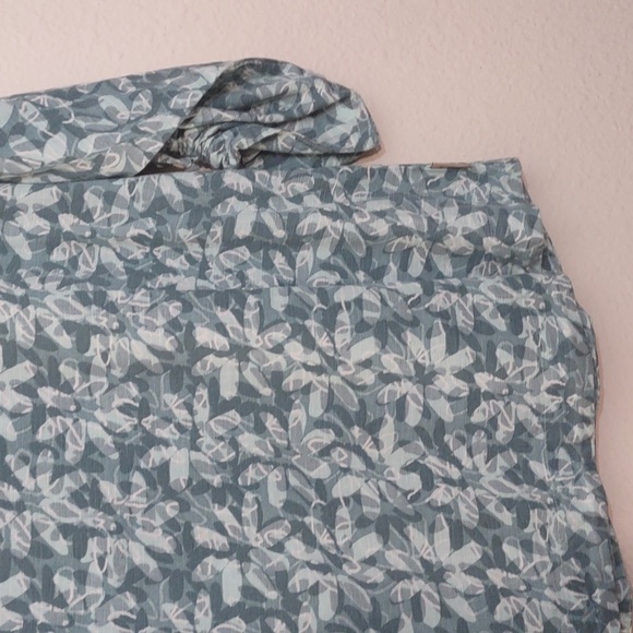 PRE OWNED WOOLRICH SHIRT SIZE M GREEN AND WHITE FLORAL PRINT - Picture 6 of 8